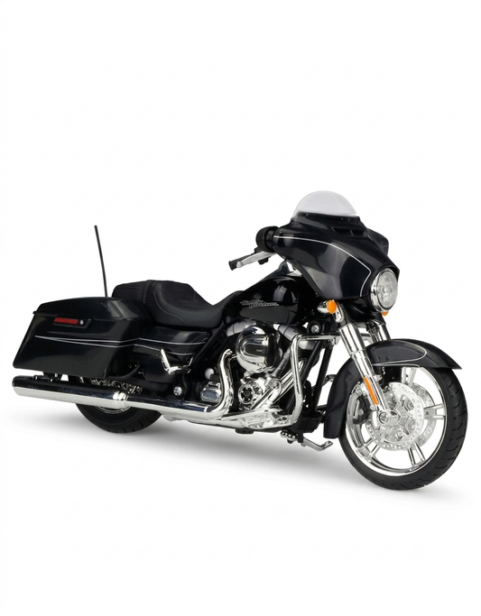 1:12 scale Maisto 2015 Harley-Davidson Street Glide Special alloy diecast motorcycle model in gloss black, front three-quarter view.